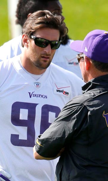 Unusual injuries lead Vikings to inspect lifting regimen